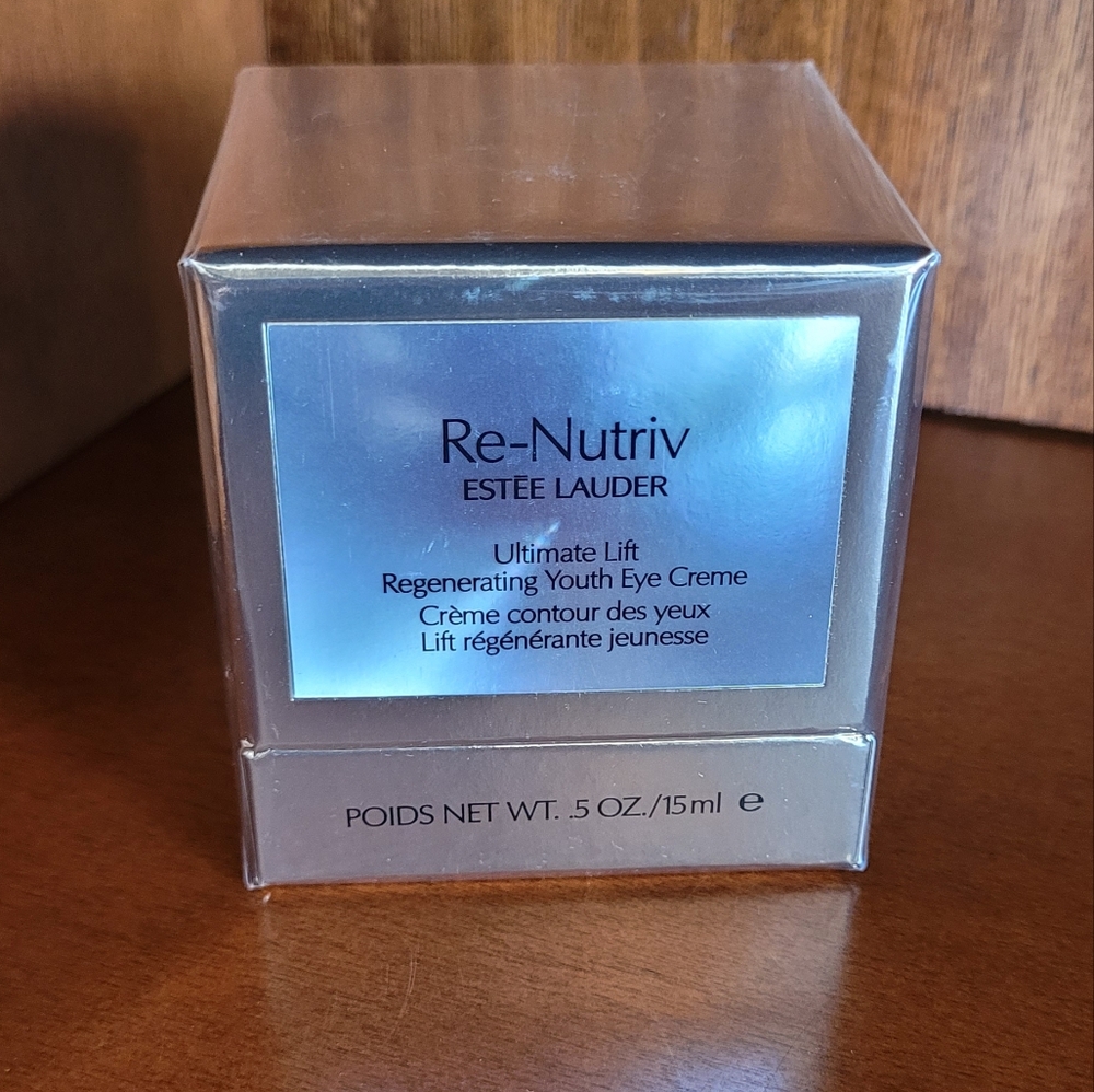 Re-Nutriv Ultimate Lift Eye Creme